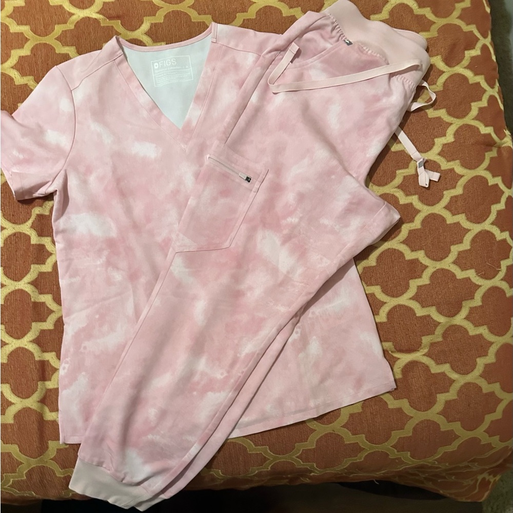 Figs Pink Tie-Dye Scrub Set